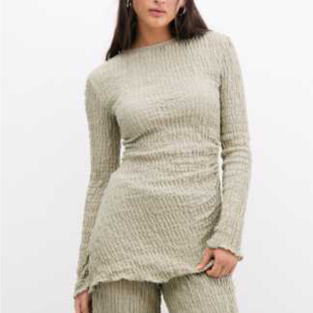 Pull&Bear Textured Beige Top